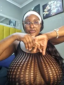 Bustygoddess32 online show from February 27, 2025, 12:57 am