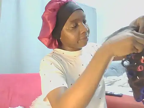 Sexxybella27 online show from June 14, 2026, 7:59 pm