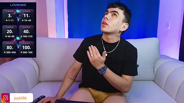 Snapshot of Jey_keler1 chatting on November 25, 2025, 5:19 am Jey keler1 online show from November 25, 2025, 5:19 am