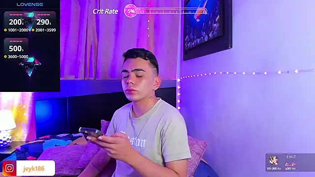 Snapshot of Jey_keler1 chatting on March 13, 2025, 10:26 am Jey keler1 online show from March 13, 2025, 10:26 am