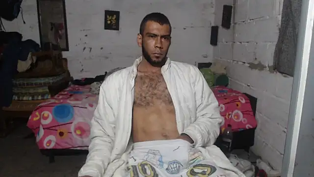 Snapshot of erik_alexander chatting on November 24, 2025, 7:52 am erik alexander online show from November 24, 2025, 7:52 am