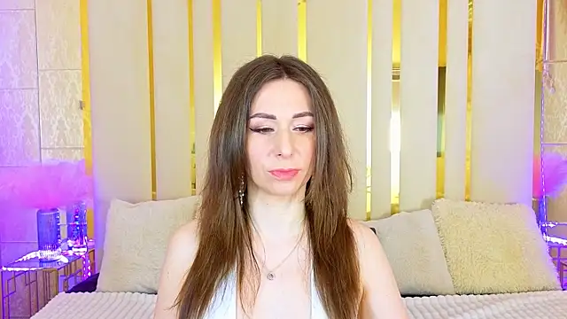 KimmmLi online show from May 9, 2026, 6:28 am