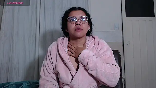 Snapshot of agata_22 chatting on August 1, 2026, 3:15 am agata 22 online show from August 1, 2026, 3:15 am