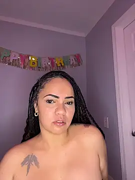 Snapshot of DestineeJayde chatting on November 28, 2025, 7:52 am DestineeJayde online show from November 28, 2025, 7:52 am