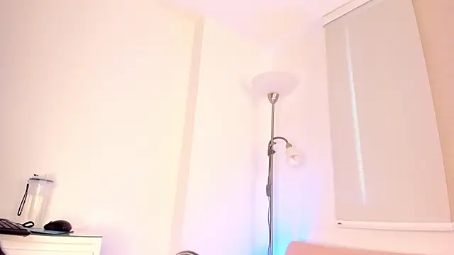 Snapshot of miaa_daniels chatting on October 4, 2025, 3:02 pm miaa daniels online show from October 4, 2025, 3:02 pm