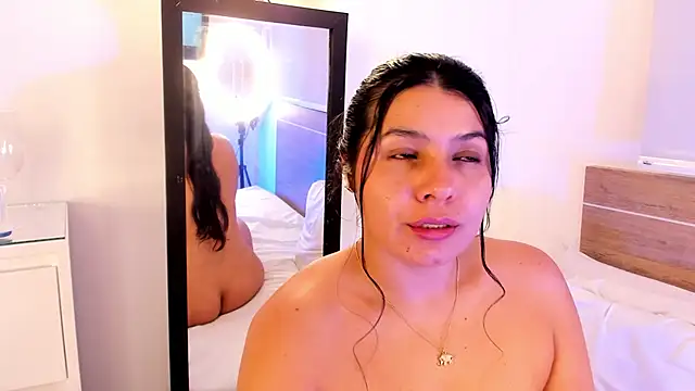 Snapshot of miaa_daniels chatting on June 11, 2026, 2:53 am miaa daniels online show from June 11, 2026, 2:53 am