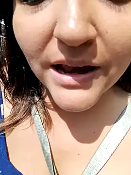 lenka 24 online show from March 28, 2026, 6:53 pm