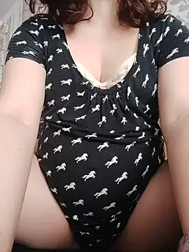 Snapshot of vaders_daughter chatting on March 6, 2026, 1:50 pm vaders daughter online show from March 6, 2026, 1:50 pm