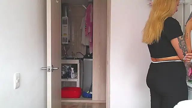 Snapshot of Barbie_girl_69 chatting on May 11, 2026, 6:05 pm Barbie girl 69 online show from May 11, 2026, 6:05 pm