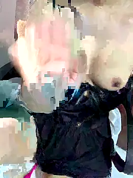 Snapshot of -Meomeo- chatting on November 17, 2025, 3:32 am -Meomeo- online show from November 17, 2025, 3:32 am