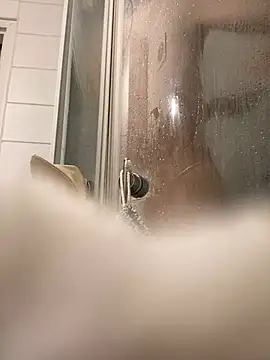 Elisa Happylegs online show from February 18, 2025, 6:37 pm