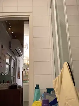 Elisa Happylegs online show from February 16, 2025, 10:11 pm