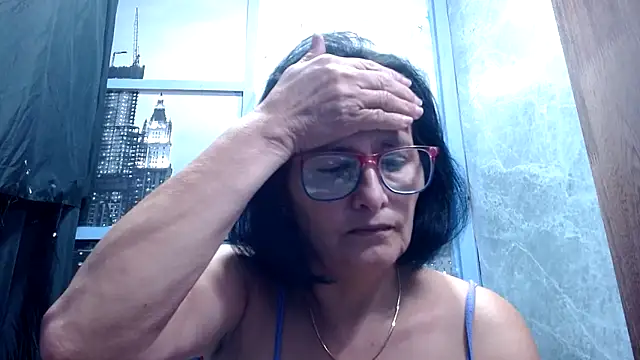 Nastylatinaxxx online show from November 26, 2025, 12:05 pm