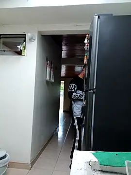 sebasxx97 online show from October 27, 2025, 11:44 am