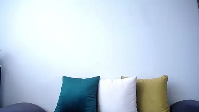 JainaRogers online show from March 18, 2026, 6:20 pm