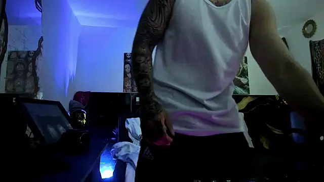 Sisoyalejo420 online show from November 19, 2025, 1:27 am