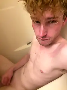 CreamyAustin online show from November 6, 2025, 2:15 am