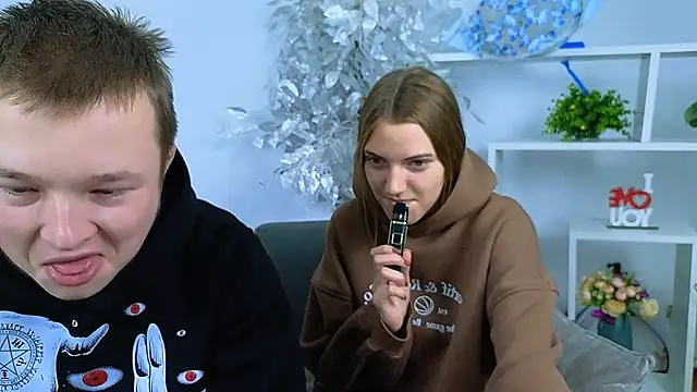 Snapshot of _Olli__Stiw_ chatting on November 13, 2025, 9:13 am Olli Stiw online show from November 13, 2025, 9:13 am