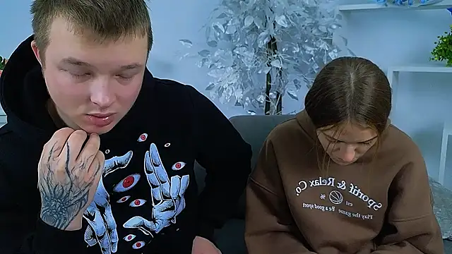 Snapshot of _Olli__Stiw_ chatting on November 9, 2025, 8:51 am Olli Stiw online show from November 9, 2025, 8:51 am