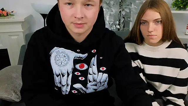 Snapshot of _Olli__Stiw_ chatting on November 28, 2025, 8:25 am Olli Stiw online show from November 28, 2025, 8:25 am