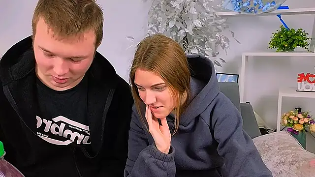 Snapshot of _Olli__Stiw_ chatting on November 14, 2025, 8:40 am Olli Stiw online show from November 14, 2025, 8:40 am