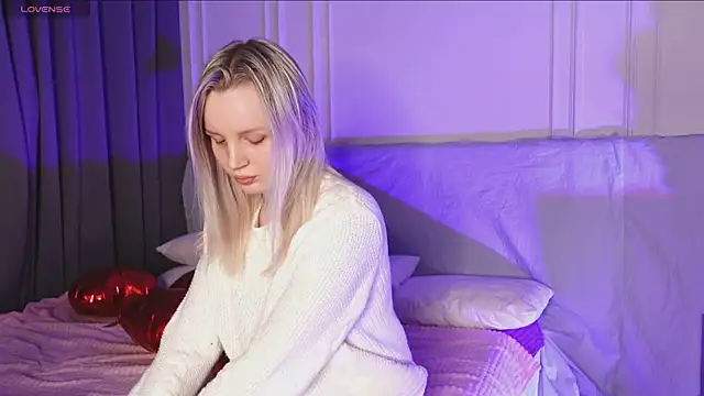 Beatrica Klein online show from February 12, 2025, 5:05 pm