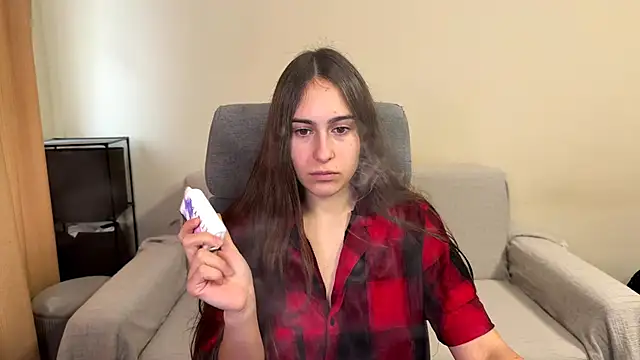 AliceKolltt online show from October 27, 2025, 8:59 am