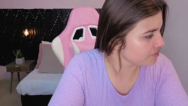 Aabby lee online show from March 1, 2026, 7:25 pm