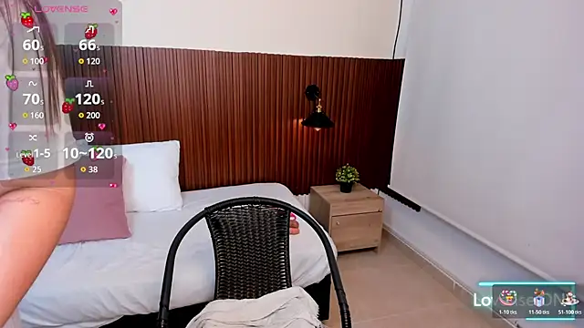 Aabby lee online show from November 27, 2025, 7:58 pm