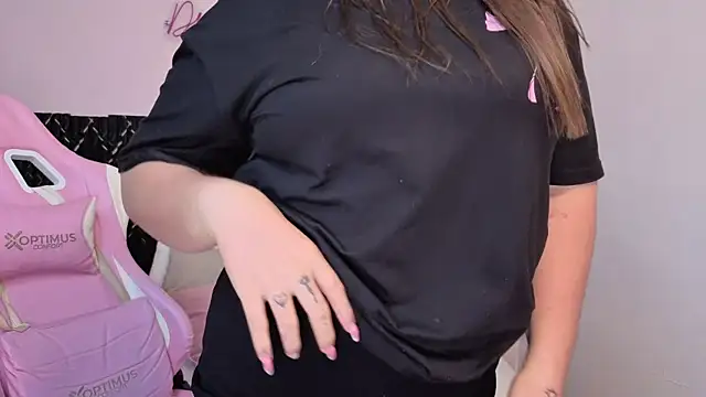 Snapshot of Aabby_lee chatting on June 23, 2026, 7:34 pm Aabby lee online show from June 23, 2026, 7:34 pm