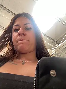 NicolAnderson online show from March 11, 2025, 3:12 pm