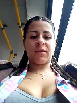 NicolAnderson online show from December 17, 2024, 7:48 pm