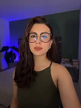 EmaSaenz online show from May 8, 2026, 12:14 am