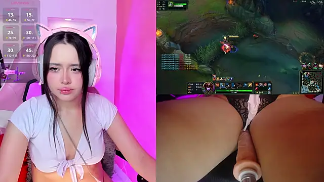 Ashley sa online show from March 8, 2026, 8:34 pm