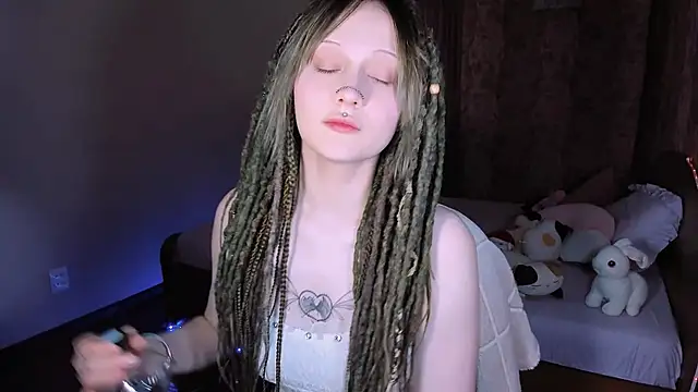 Snapshot of MariaMango chatting on July 8, 2026, 1:52 am MariaMango online show from July 8, 2026, 1:52 am