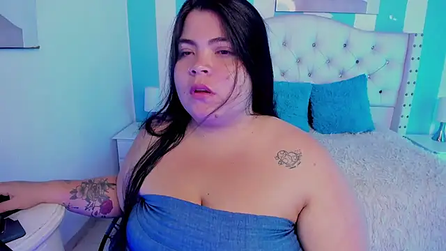 sobigcurvy4u online show from December 14, 2024, 3:36 pm