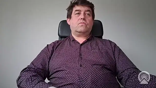 Snapshot of sympatrique chatting on October 16, 2025, 3:53 pm sympatrique online show from October 16, 2025, 3:53 pm