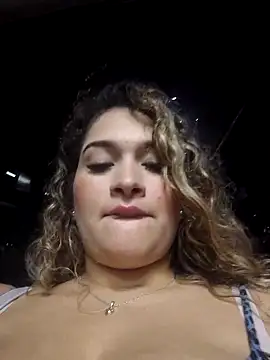 Snapshot of Sara_smiiith211 chatting on October 27, 2025, 11:38 pm Sara smiiith211 online show from October 27, 2025, 11:38 pm