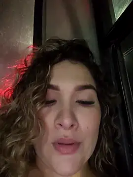 Snapshot of Sara_smiiith211 chatting on October 22, 2025, 12:54 am Sara smiiith211 online show from October 22, 2025, 12:54 am