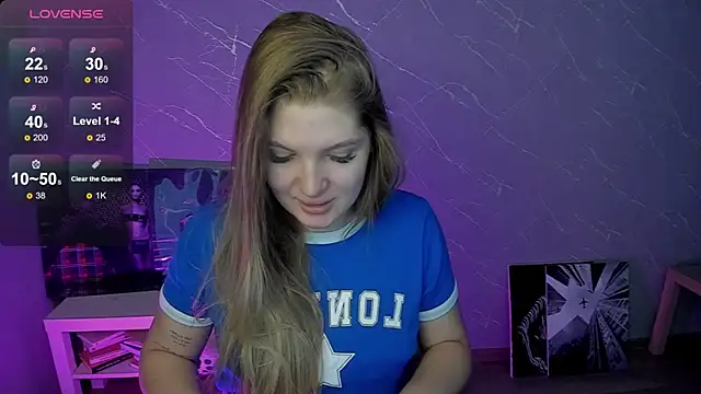 Snapshot of lily_williamss chatting on August 2, 2026, 11:57 pm lily williamss online show from August 2, 2026, 11:57 pm