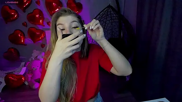 Snapshot of lily_williamss chatting on February 14, 2026, 12:44 am lily williamss online show from February 14, 2026, 12:44 am