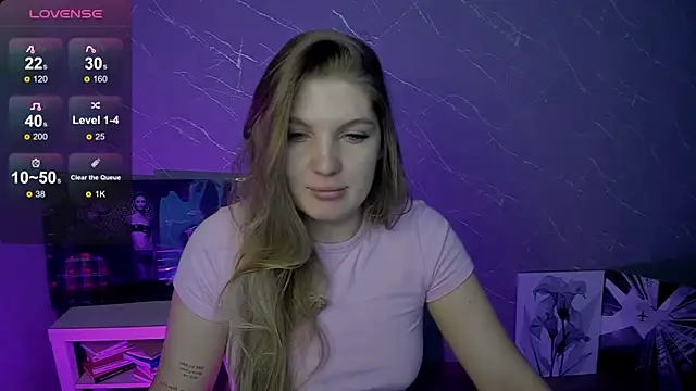 Snapshot of lily_williamss chatting on August 4, 2026, 12:04 am lily williamss online show from August 4, 2026, 12:04 am
