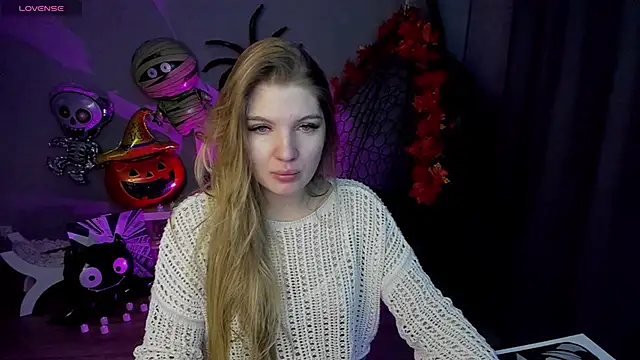 Snapshot of lily_williamss chatting on October 25, 2025, 12:32 am lily williamss online show from October 25, 2025, 12:32 am