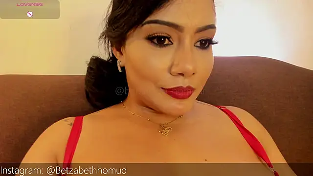 Snapshot of BetzabethHomud0 chatting on February 10, 2025, 3:13 am BetzabethHomud0 online show from February 10, 2025, 3:13 am