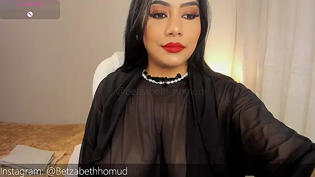 Snapshot of BetzabethHomud0 chatting on November 21, 2025, 11:15 pm BetzabethHomud0 online show from November 21, 2025, 11:15 pm