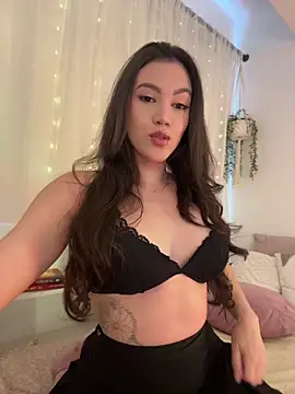 Snapshot of Amelia_Rouse chatting on August 1, 2026, 3:54 pm Amelia Rouse online show from August 1, 2026, 3:54 pm
