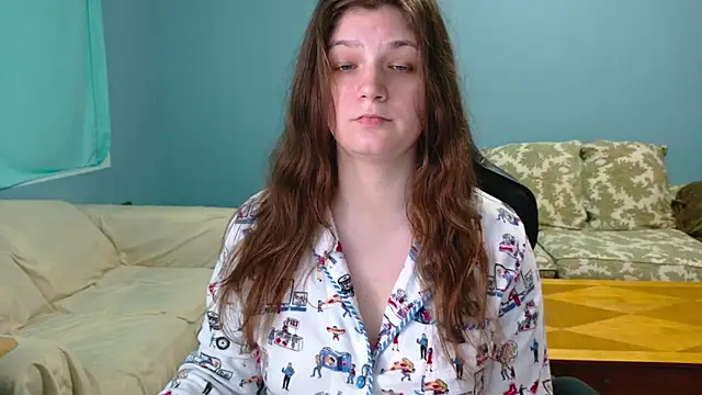 TreeJeanne online show from April 28, 2026, 2:27 am