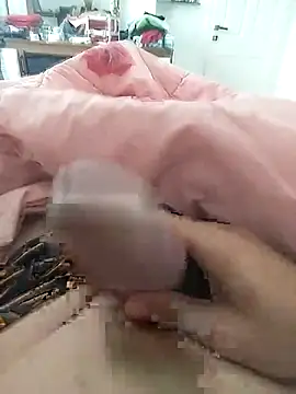 xozox online show from October 25, 2025, 9:08 am