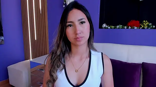 Snapshot of _Emma_Valka chatting on December 2, 2025, 6:42 pm Emma Valka online show from December 2, 2025, 6:42 pm