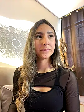 Snapshot of _Emma_Valka chatting on October 31, 2025, 3:19 pm Emma Valka online show from October 31, 2025, 3:19 pm